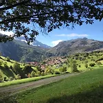 Hotel Rural Pena Castil Sotres