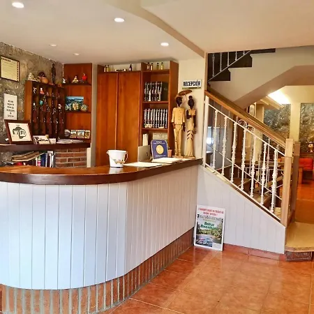 מלון Rural Pena Castil סוטרס