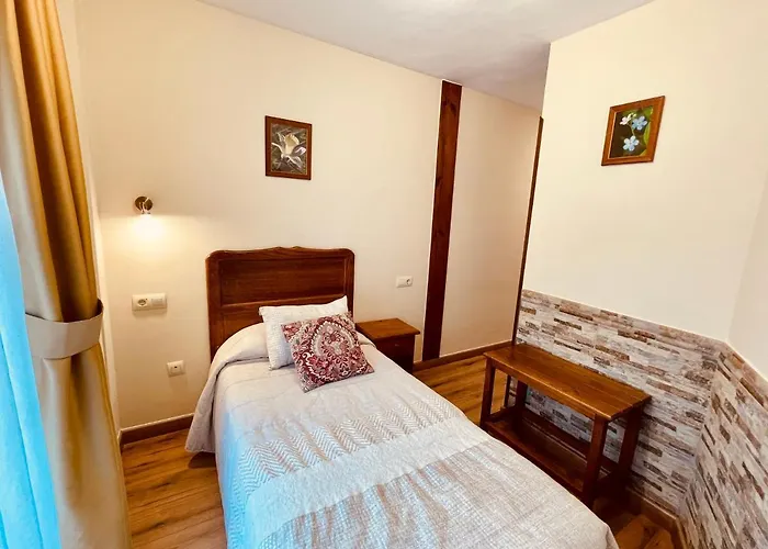 Hotel Rural Pena Castil