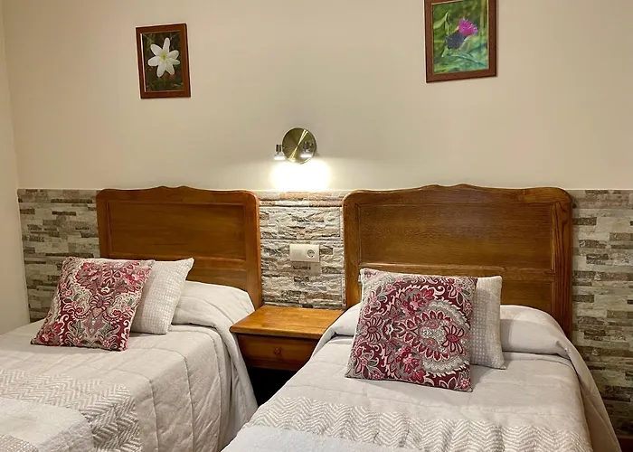 Hotel Rural Pena Castil 2*