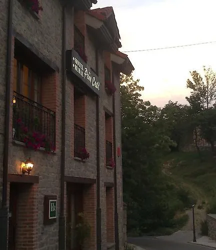 Rural Pena Castil 2*