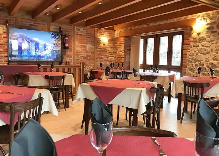 Hotel Rural Pena Castil